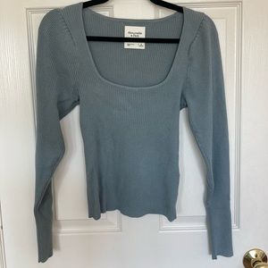 Square-Neck Puff Sleeve Sweater